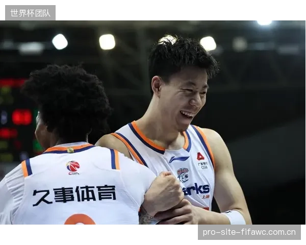 本赛季联赛竞争水平显著提升，上海队崛起打破了旧有冠军格局。